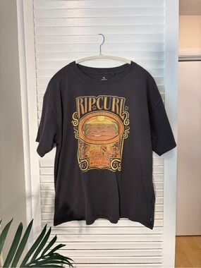 Rip Curl Gray Short-Sleeve Graphic Tee with Sunset Crest